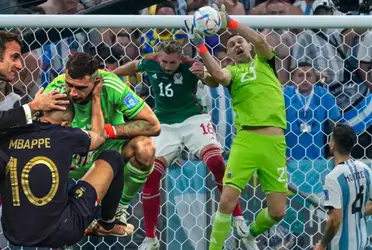 Emiliano Martínez dijo que México era una selección ‘easy, easy’ y lo que hizo Mbappé cuando lo vio en el Balón de Oro