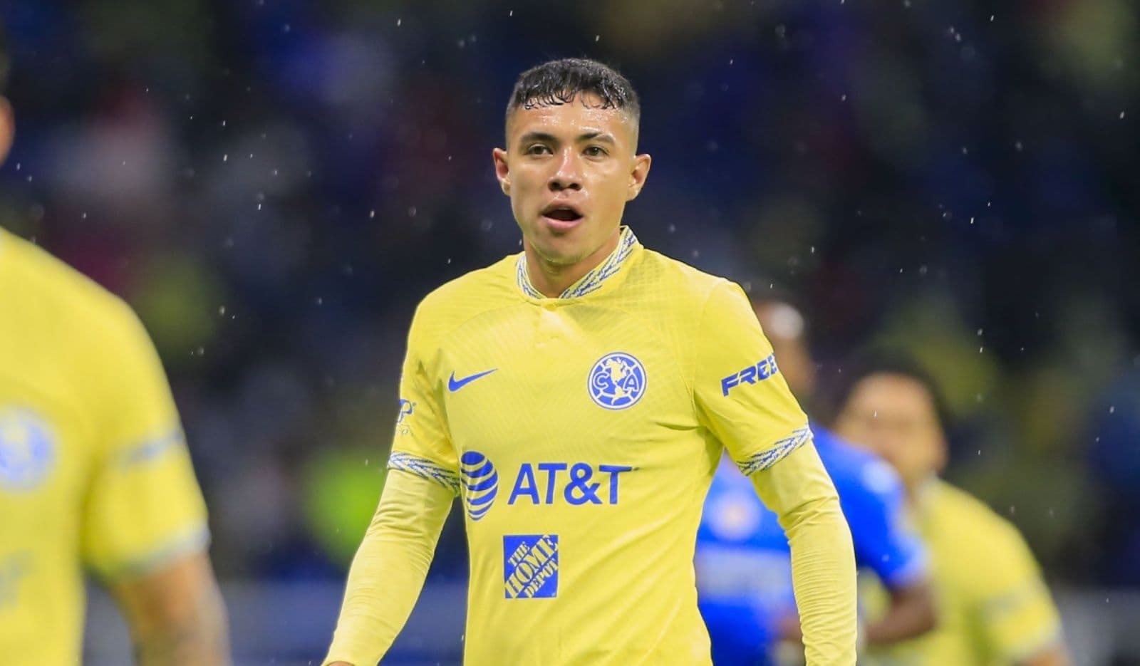 Emilio Lara no lleva ni un solo torneo en América y Baños ya le busca un remplazo