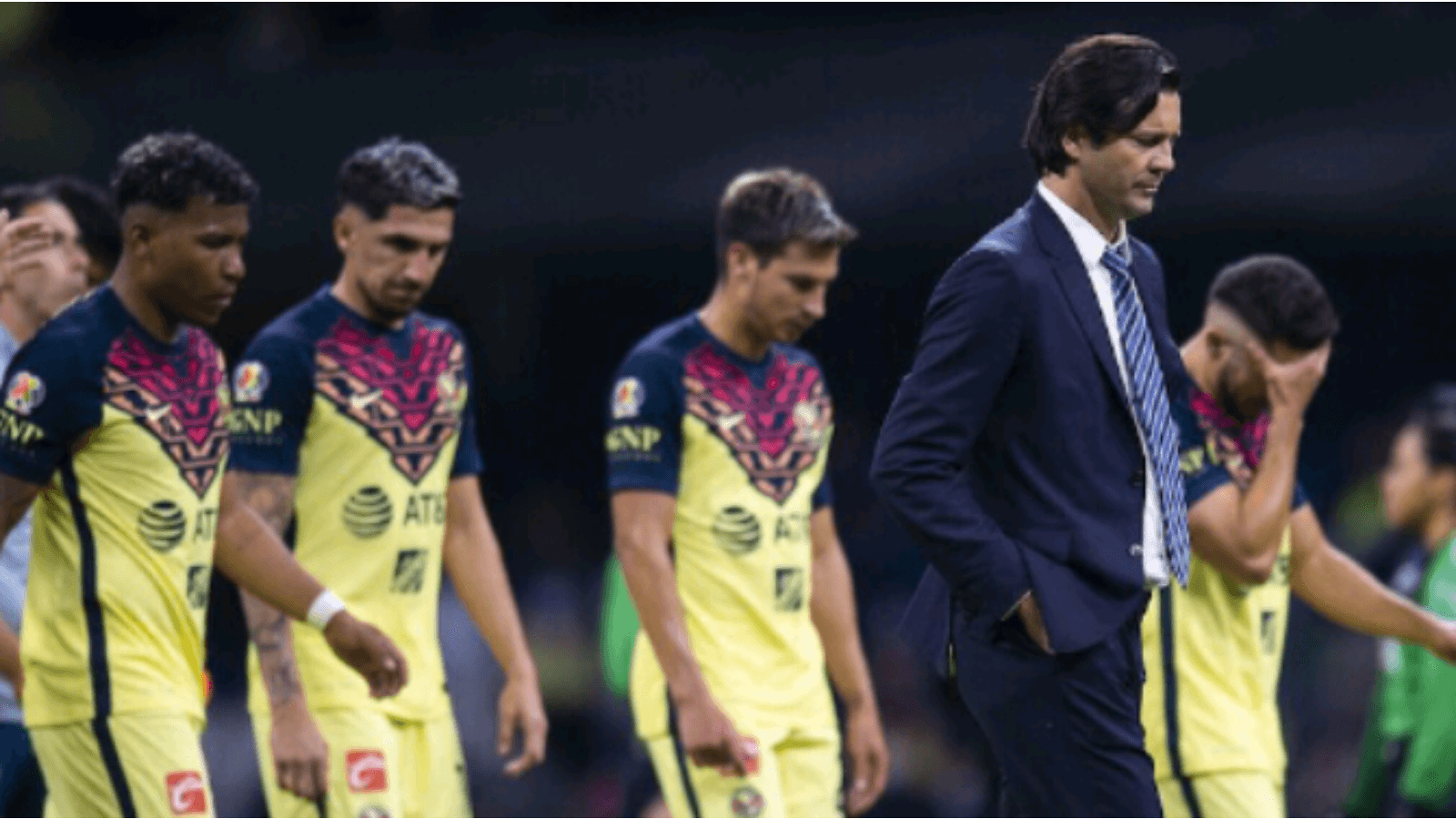 En América se viene una limpia tras la salida de Santiago Solari