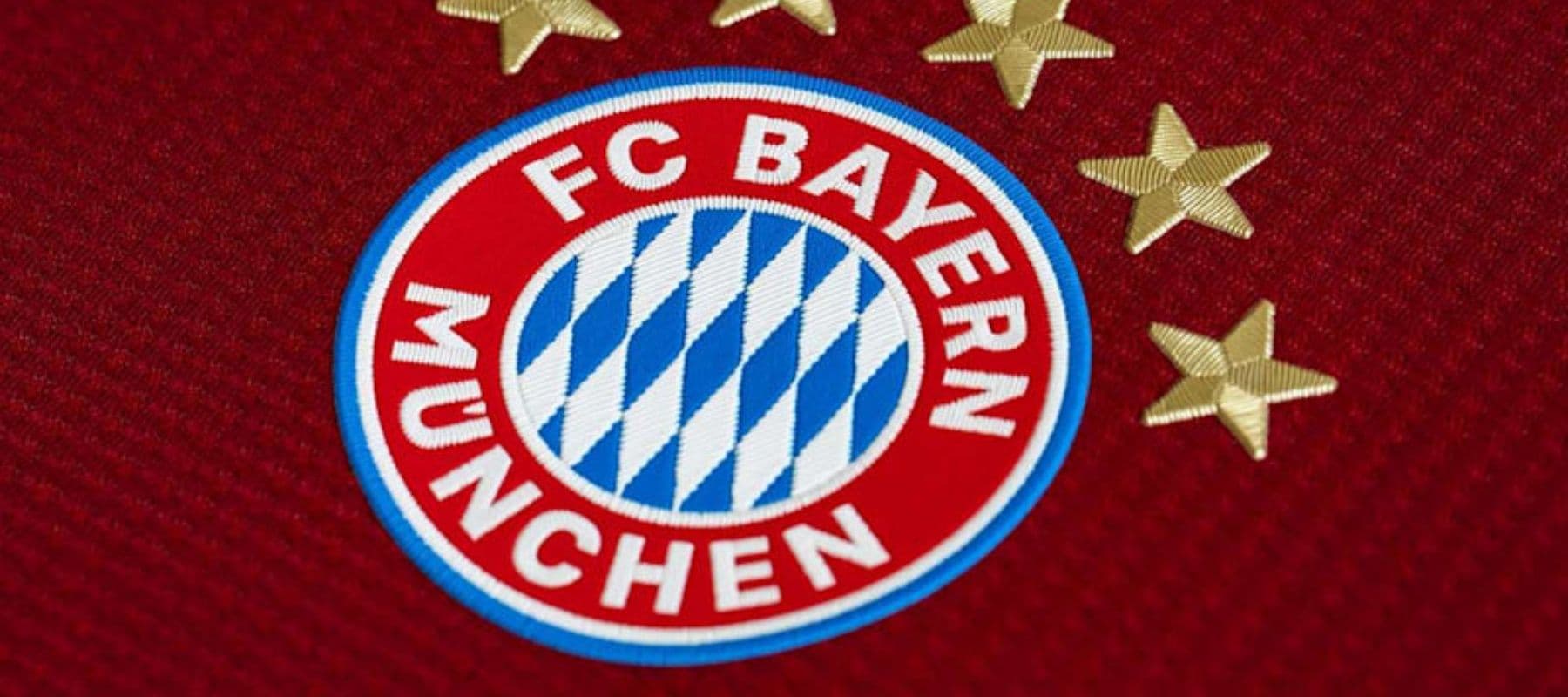 En medio de la coronación, comenzaron los despidos en el Bayern Múnich