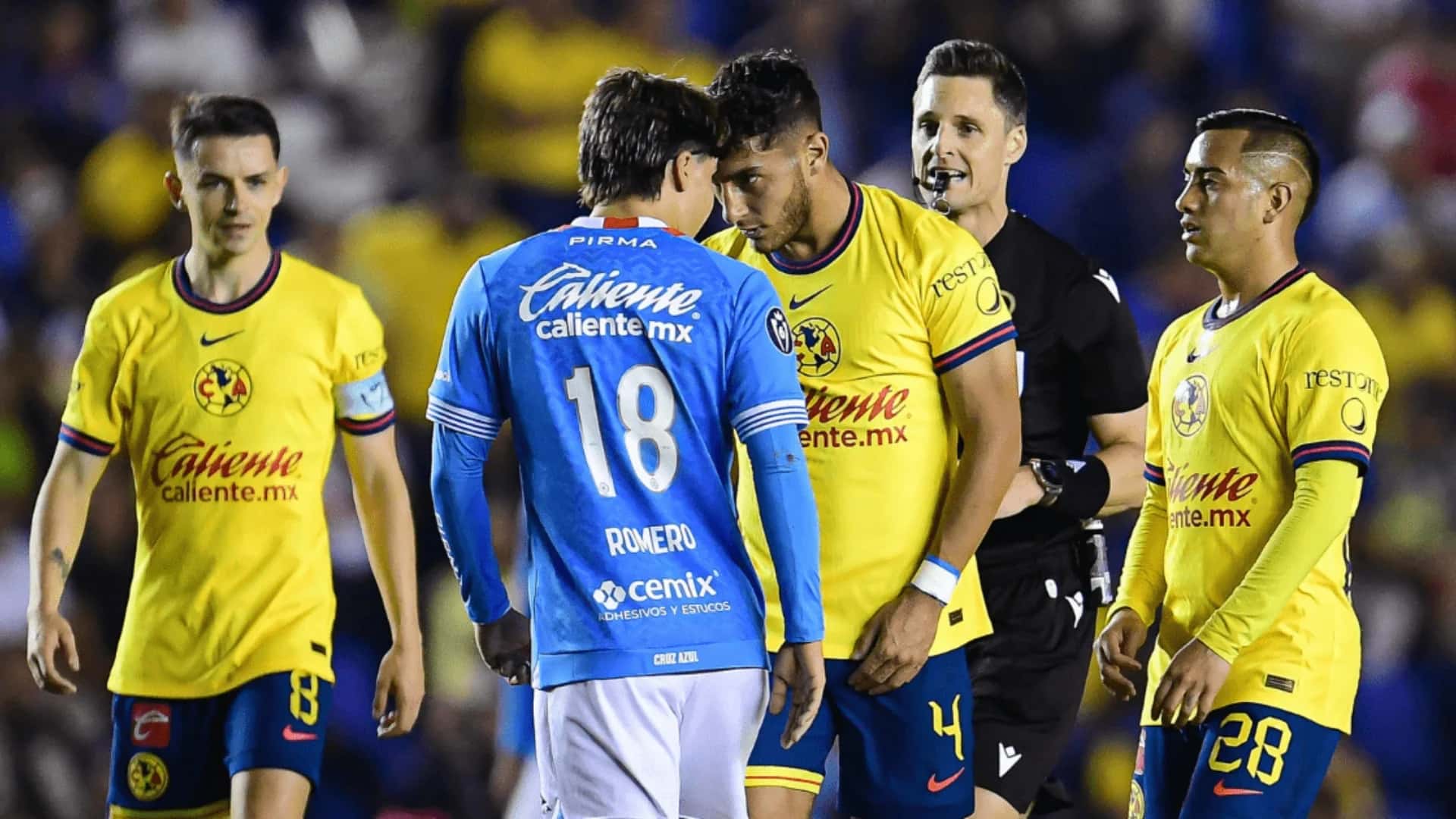 Enfrentamiento entre Cruz Azul y Club América