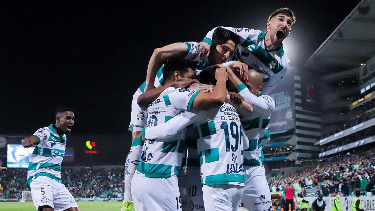 Fernando Gorriarán tendría el deseo de quedarse en Santos Laguna tras hablar con Pedro Caixinha, técnico que vivirá su segunda etapa con los de la Comarca.