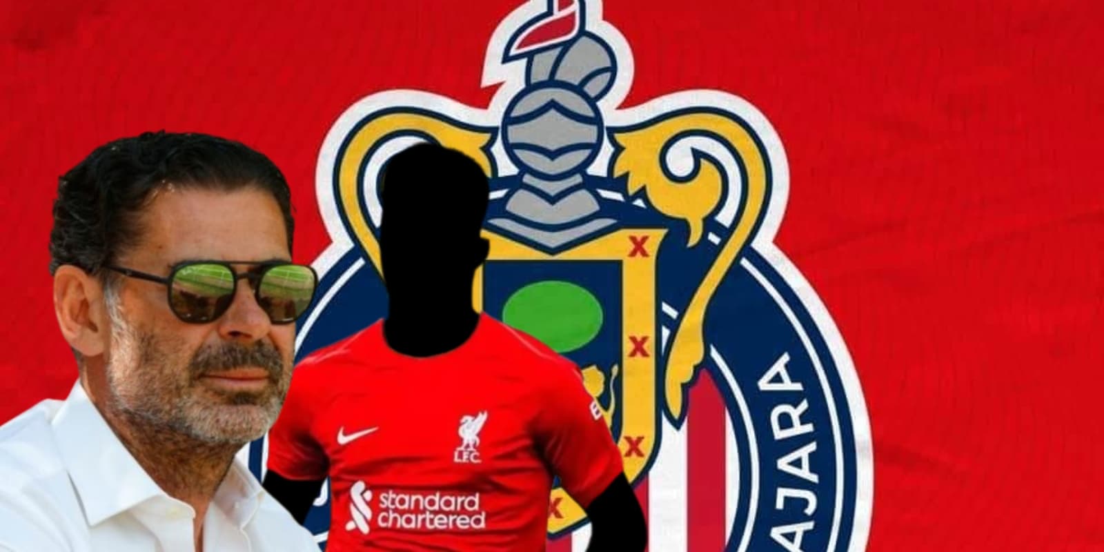 Fernando Hierro junto a futbolista incógnito del Liverpool / FOTO Claro Sports