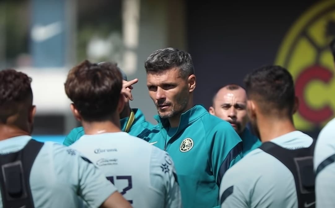 Fernando Ortiz tendría una sorpresa para enfrentar a Cruz Azul.