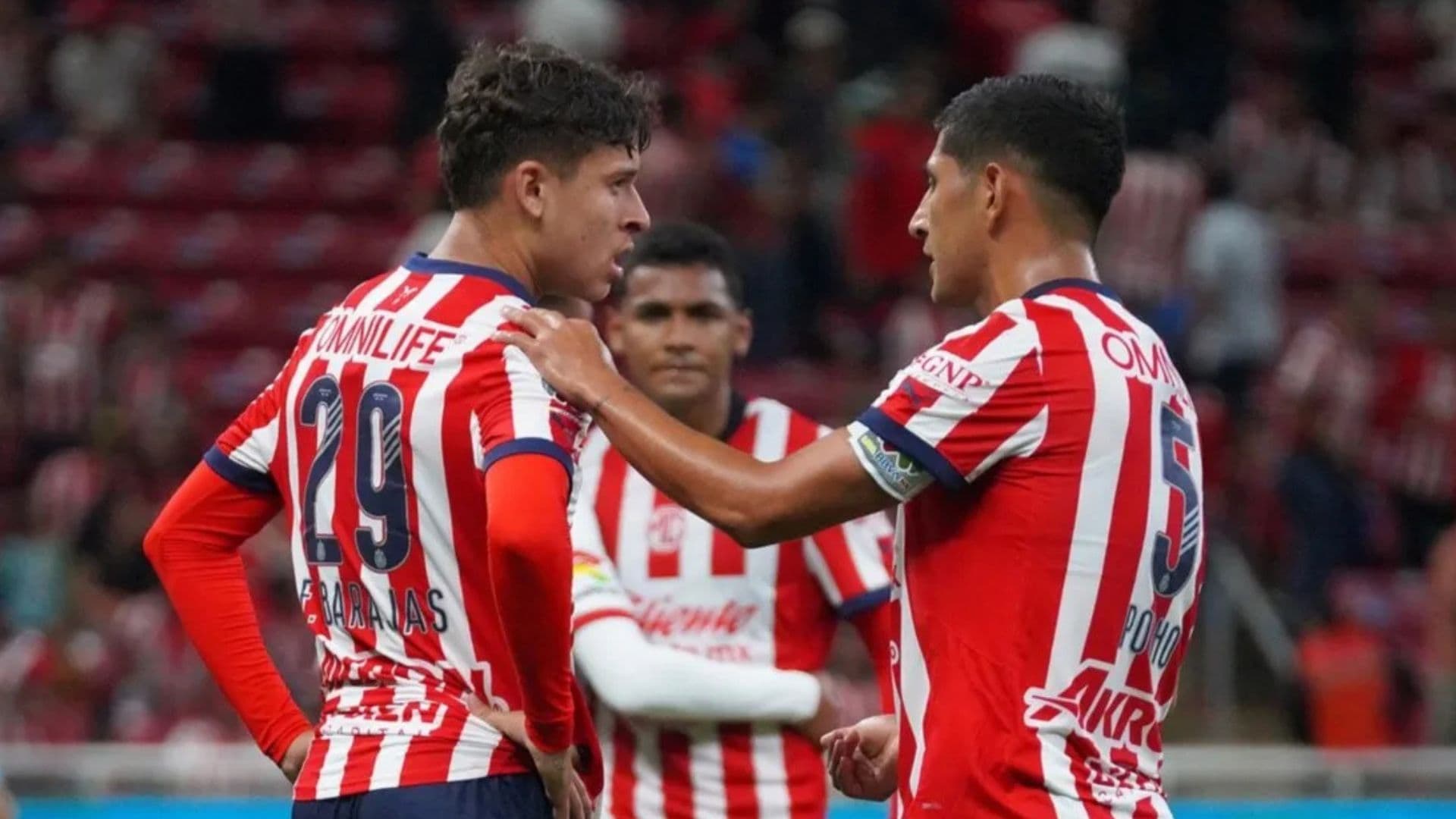Fidel Barajas con Víctor "El Pocho" Guzmán en Chivas (FOTO: Informador.MX)