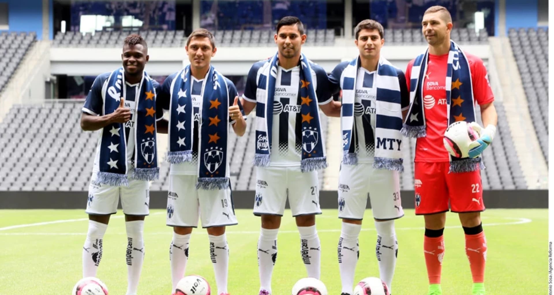 Fue un crack con el Monterrey donde consiguió ser campeón de México pero ahora juega en la liga de expansión por unos pesos