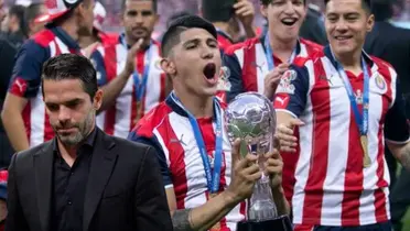 Ganó una Liga MX como DT, ahora podría regresar a México si Gago se va de Chivas