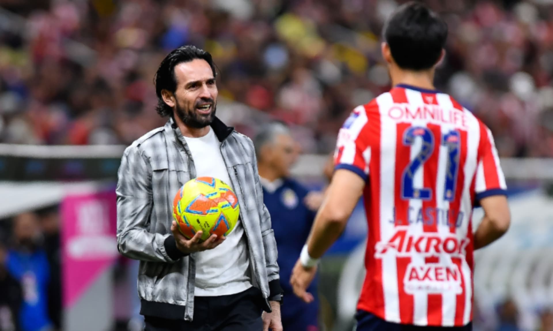 Gerardo Espinoza en su primer partido con Chivas (Fuente: Mexsports)