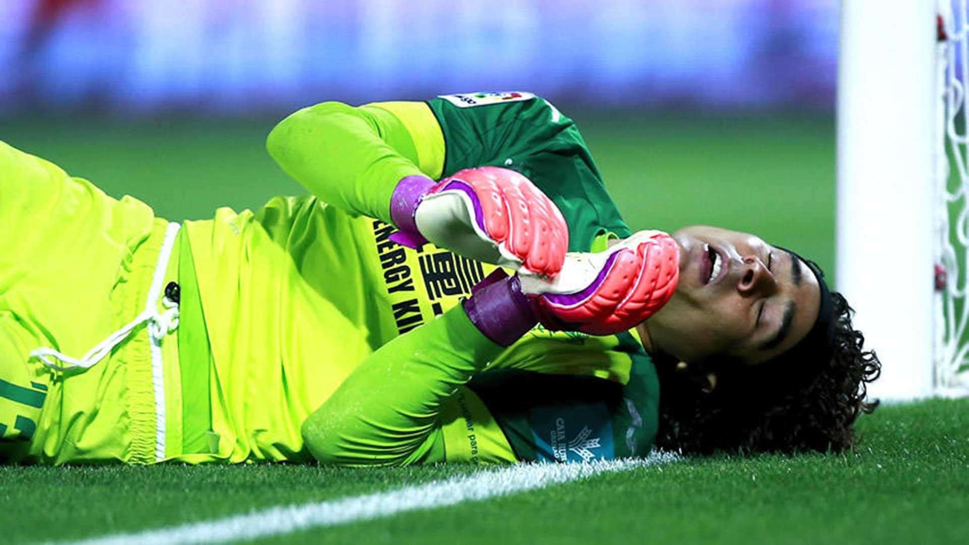 Guillermo Ochoa en Europa