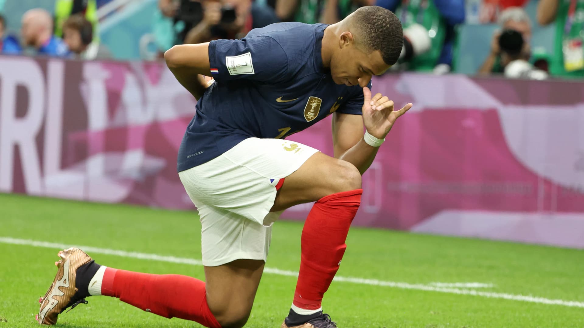 Hay dos jugadores en Europa que tienen números muy similares a los del delantero francés. Quiénes son