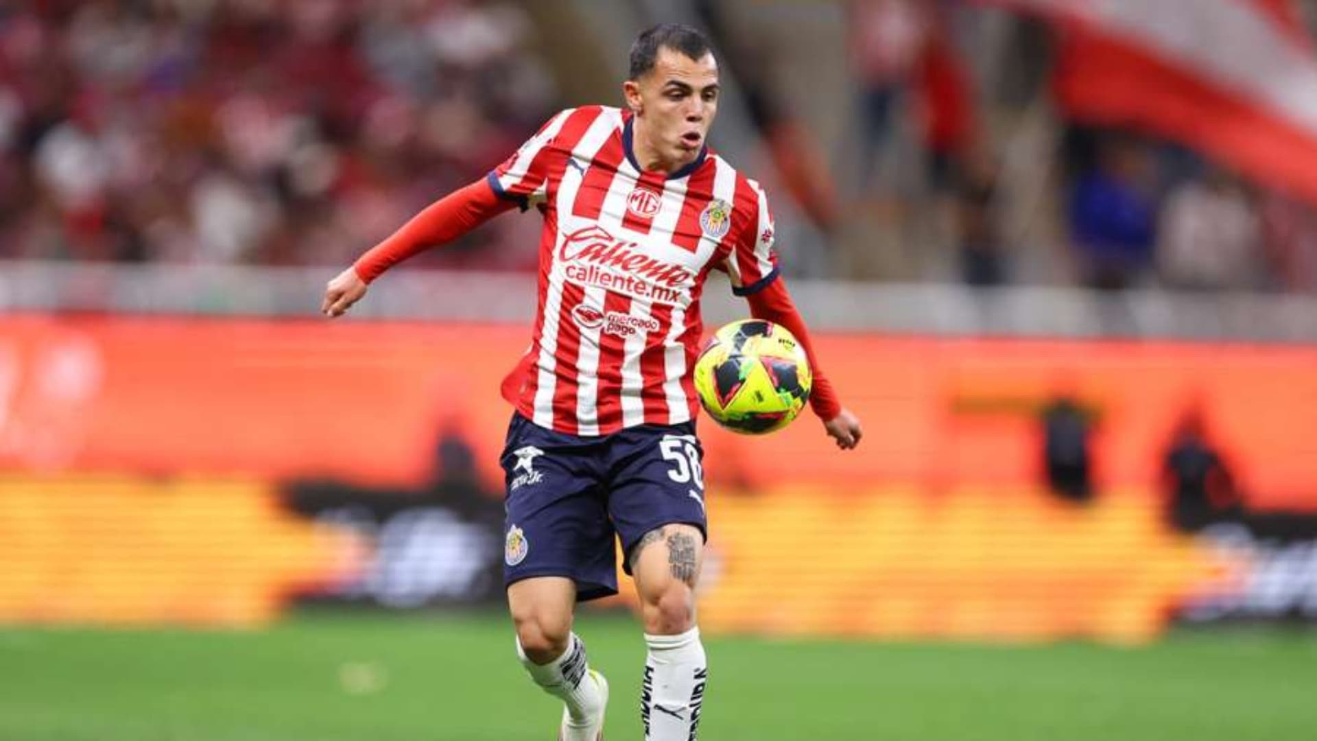 Hugo Camberos habría rechazado renovar con Chivas | foto: Flashscore