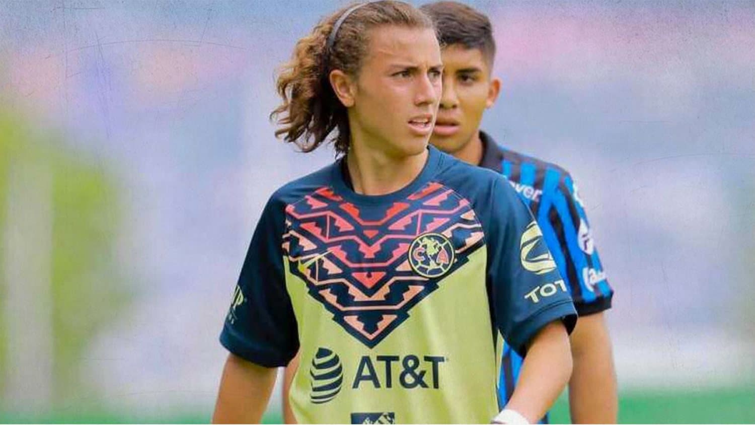 Iker Moreno fue apodado el Messi Mexicano por Luis Figo y actualmente brilla en la Sub-18 del América, por lo que podría ser el sustituo perfecto de Sebastián Córdova.