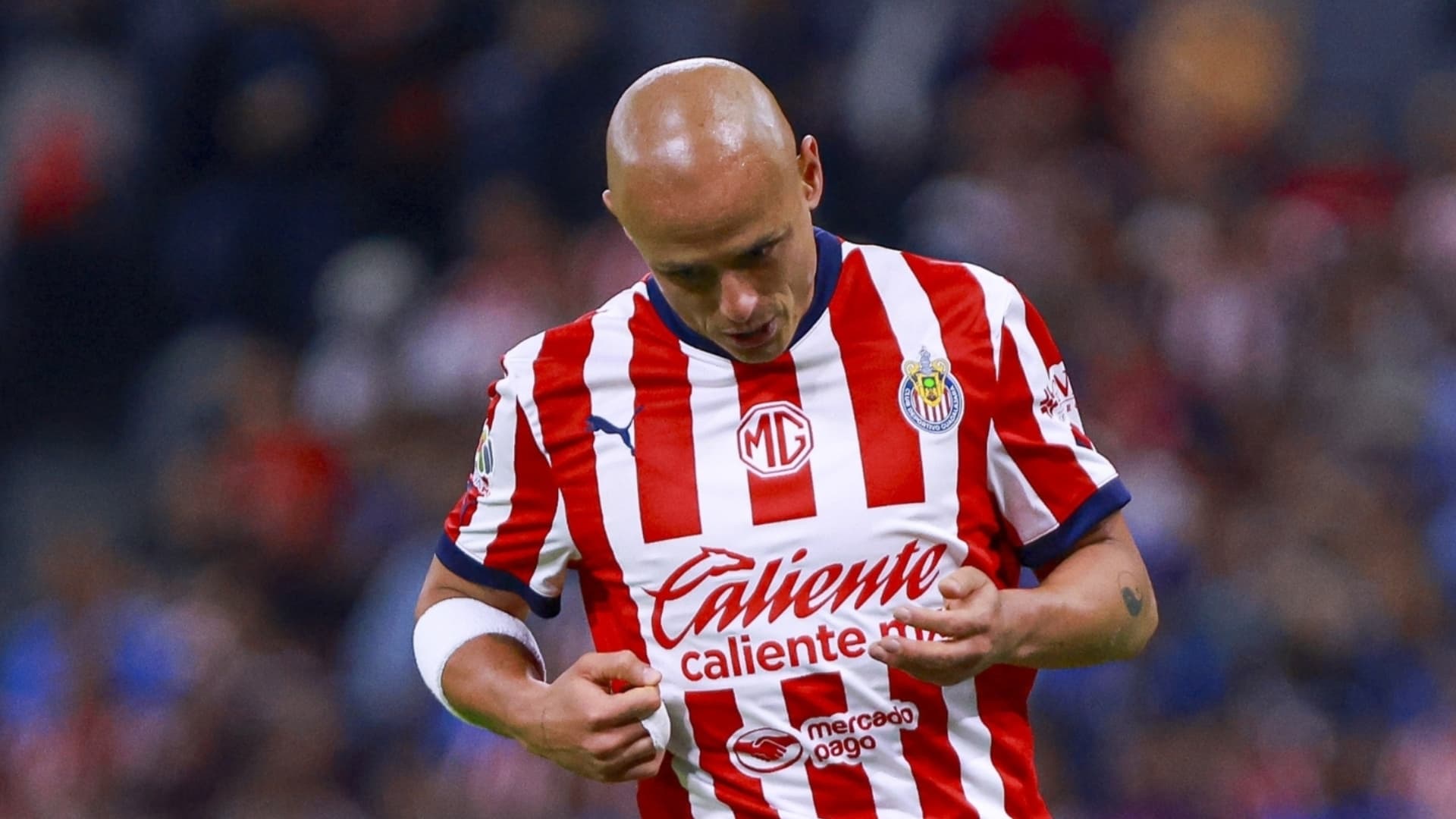 Javier Hernández en Chivas (Foto: MEXPORT)