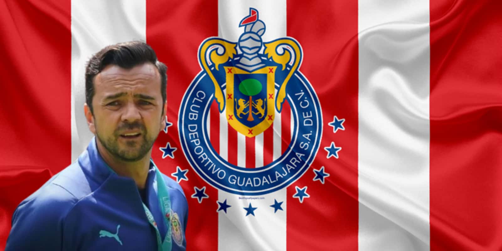 Javier Mier junto al escudo de Chivas / FOTO BOLAVIP