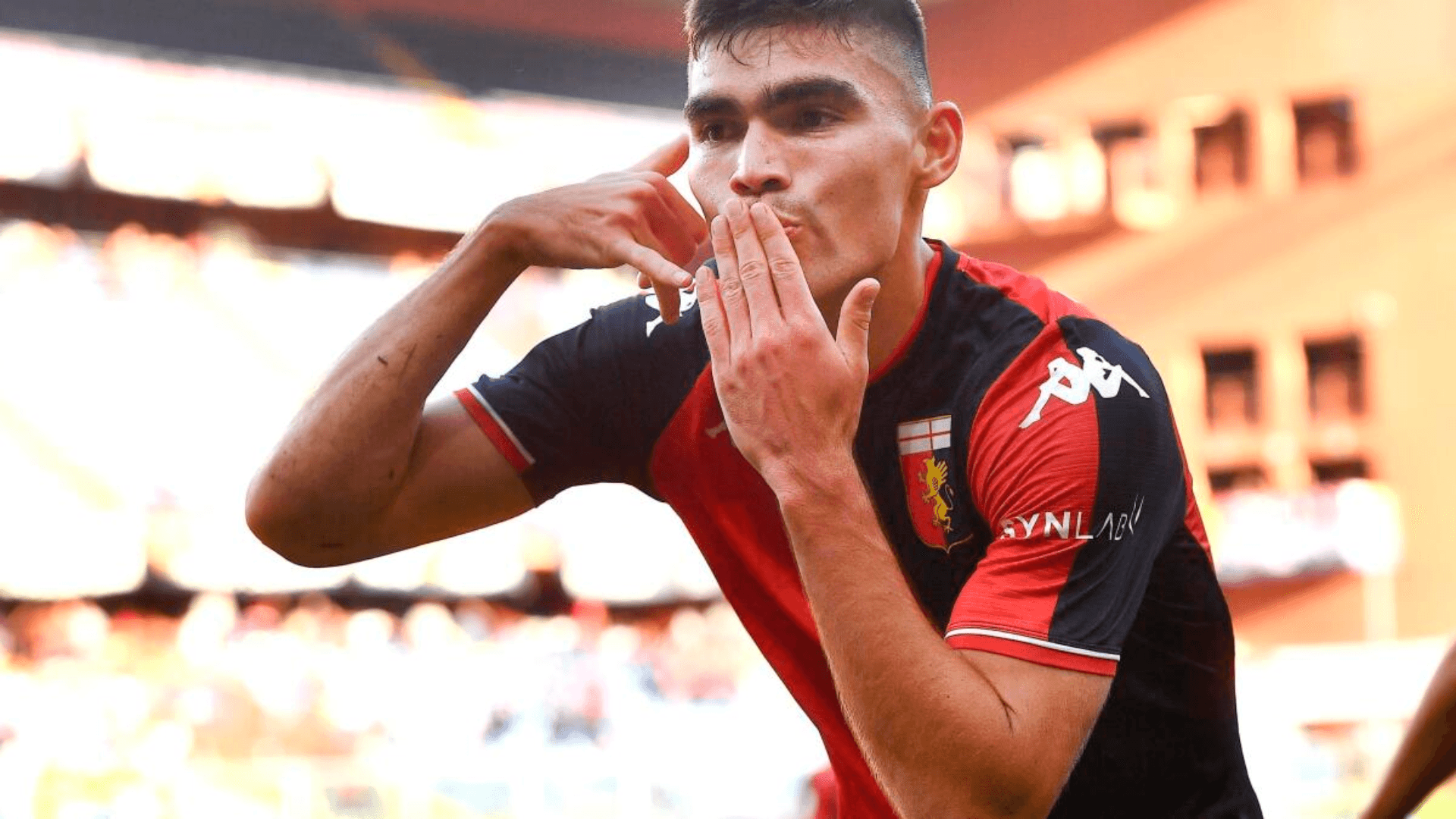 Johan Vásquez jubilaría a uno de los mimados de la selección