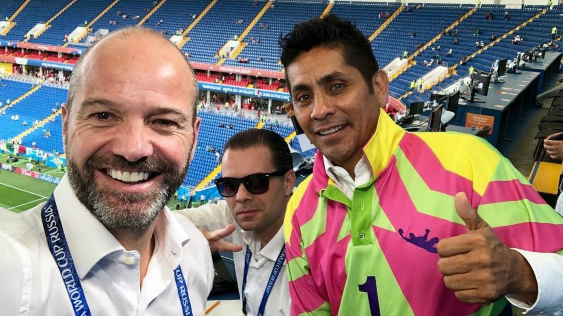 Jorge Campos ha sido uno de los mejores futbolistas mexicanos en la historia y Christian Martinoli confesó un curioso hábito del Inmortal.