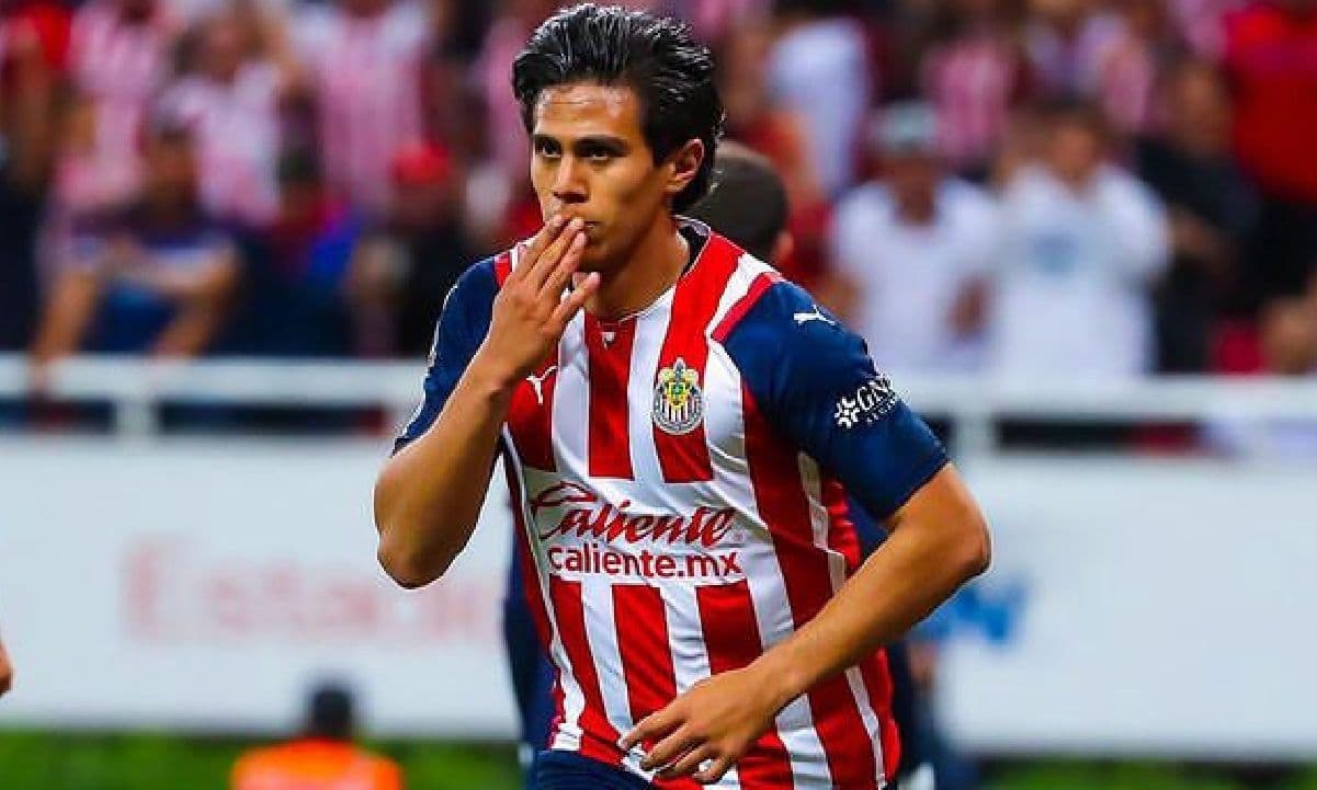 José Juan Macías estará listo para jugar hasta el clausura 2023