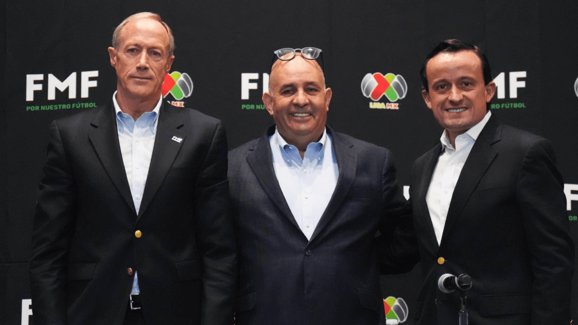 Juan Carlos Rodríguez, Ivar Sisniega y Mikel Arriola | Foto: @FMF