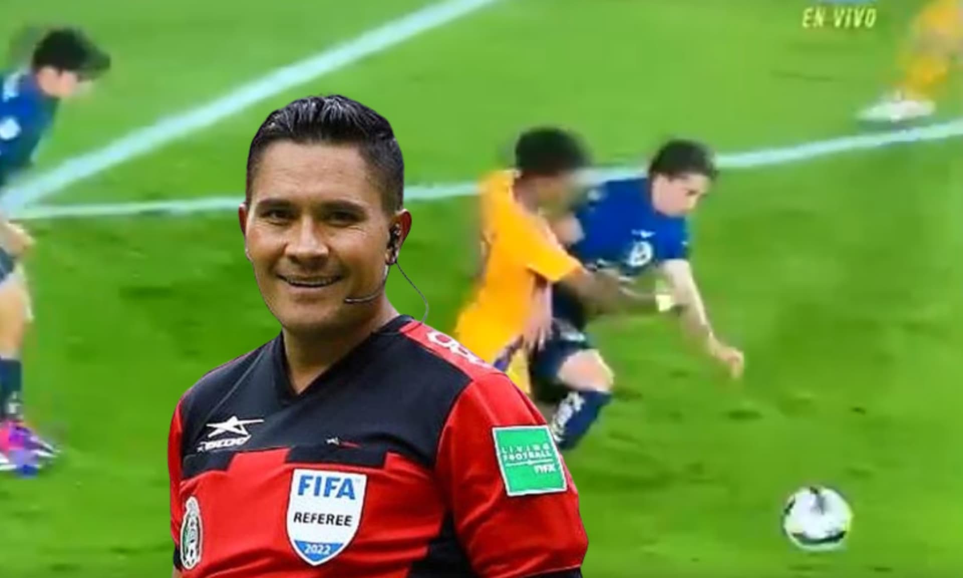 Jugada en donde se pitó la falta a favor de Tigres (Fuente: Azteca)