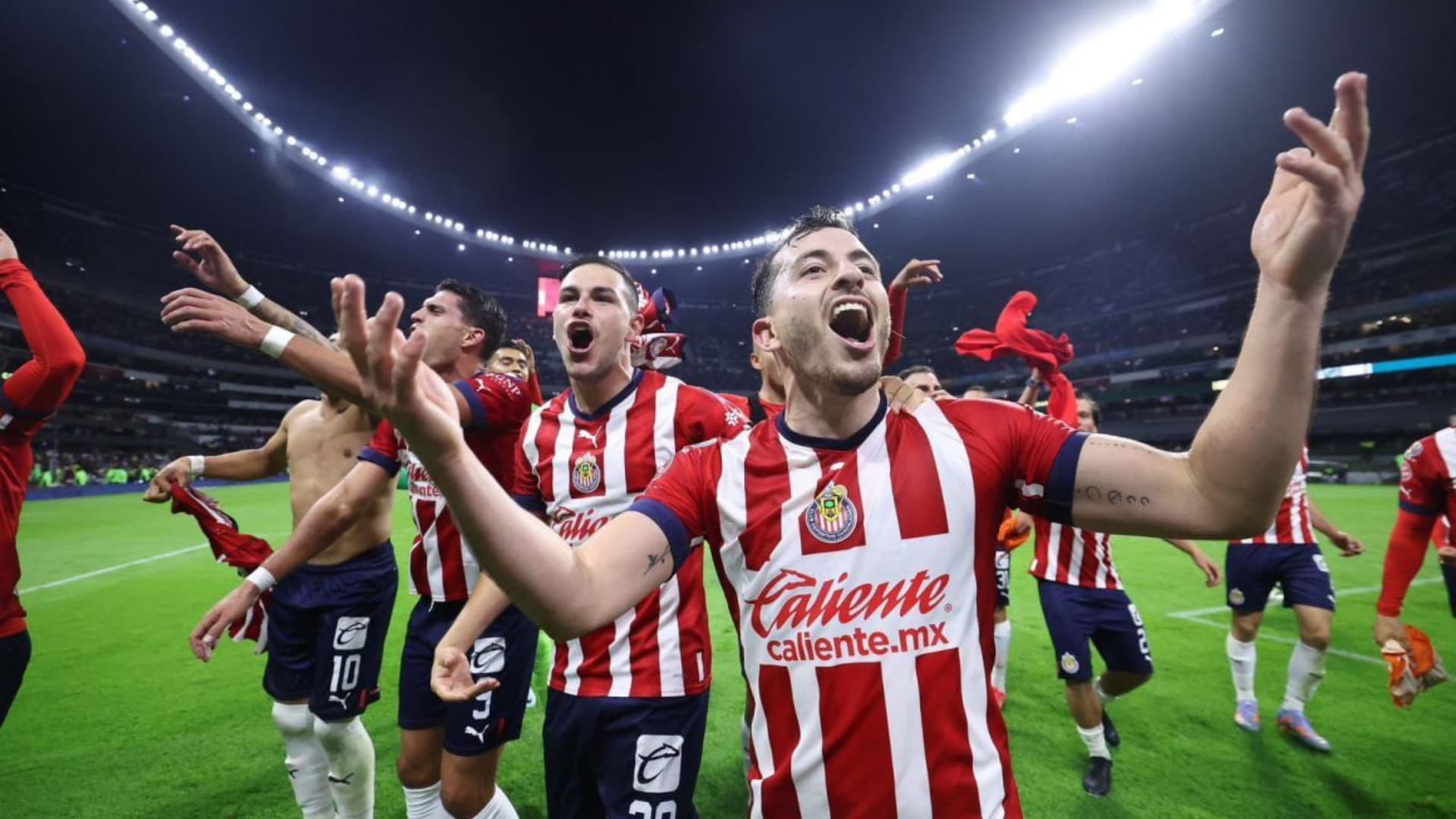 Jugadores de Chivas (Foto: Quadratin Oaxaca).