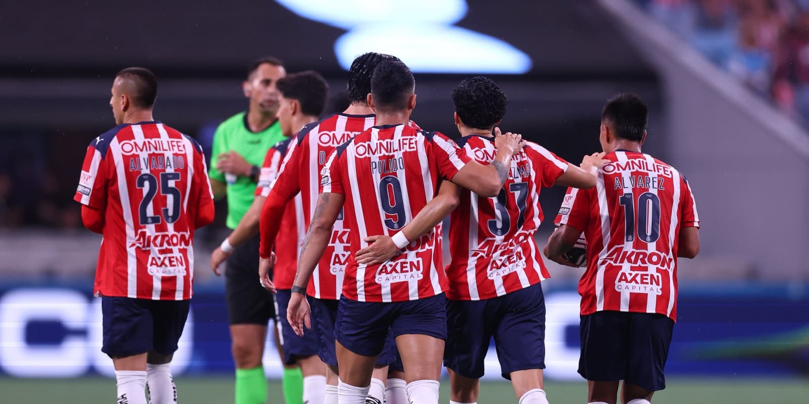 Jugadores de Chivas / FOTO X