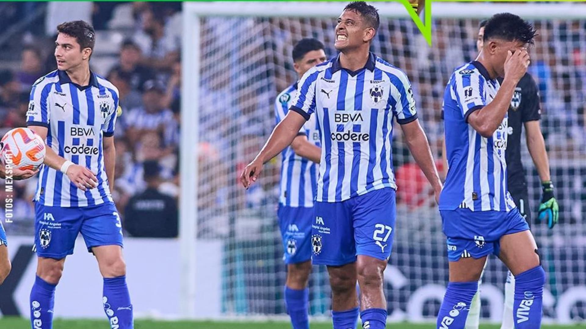 Jugadores de Rayados y Columbus Crew Foto: TNT Sports México