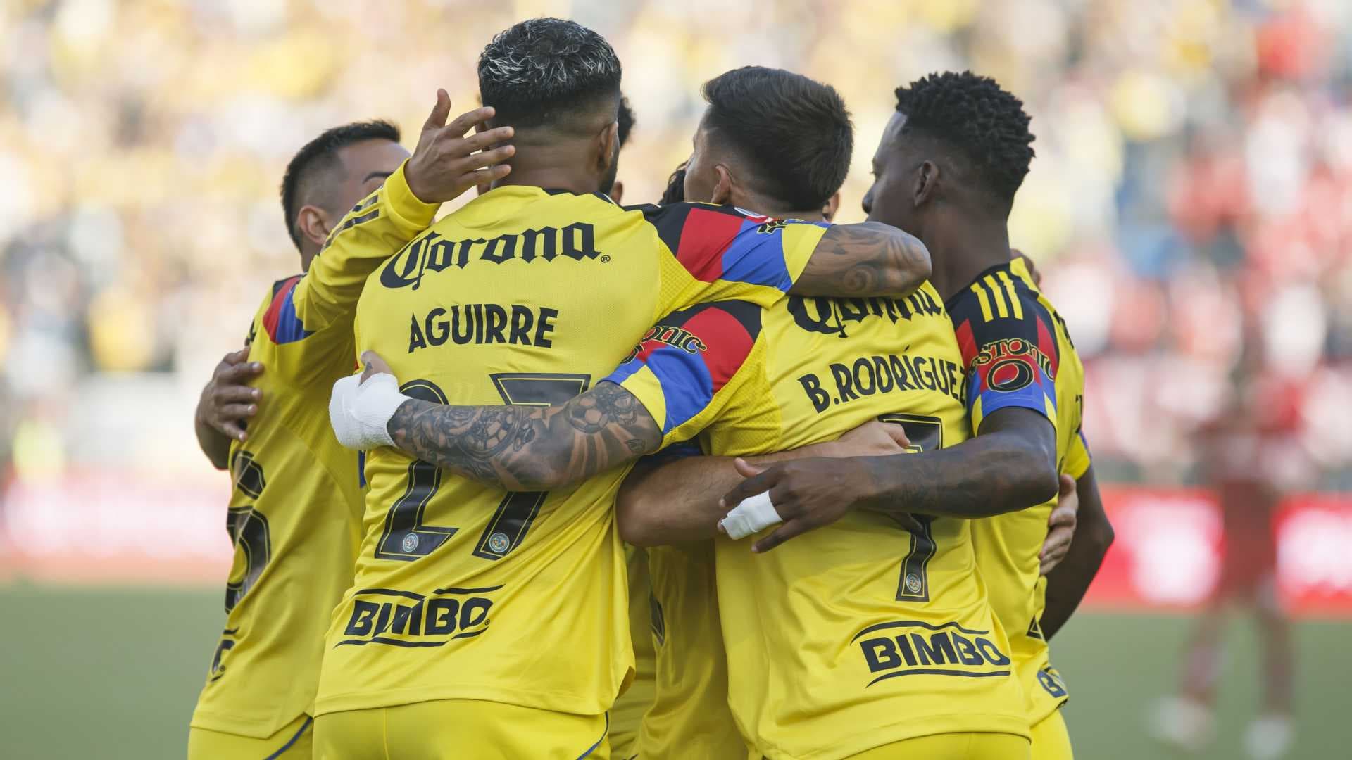 Jugadores del Club América durante el Campeón de Campeones