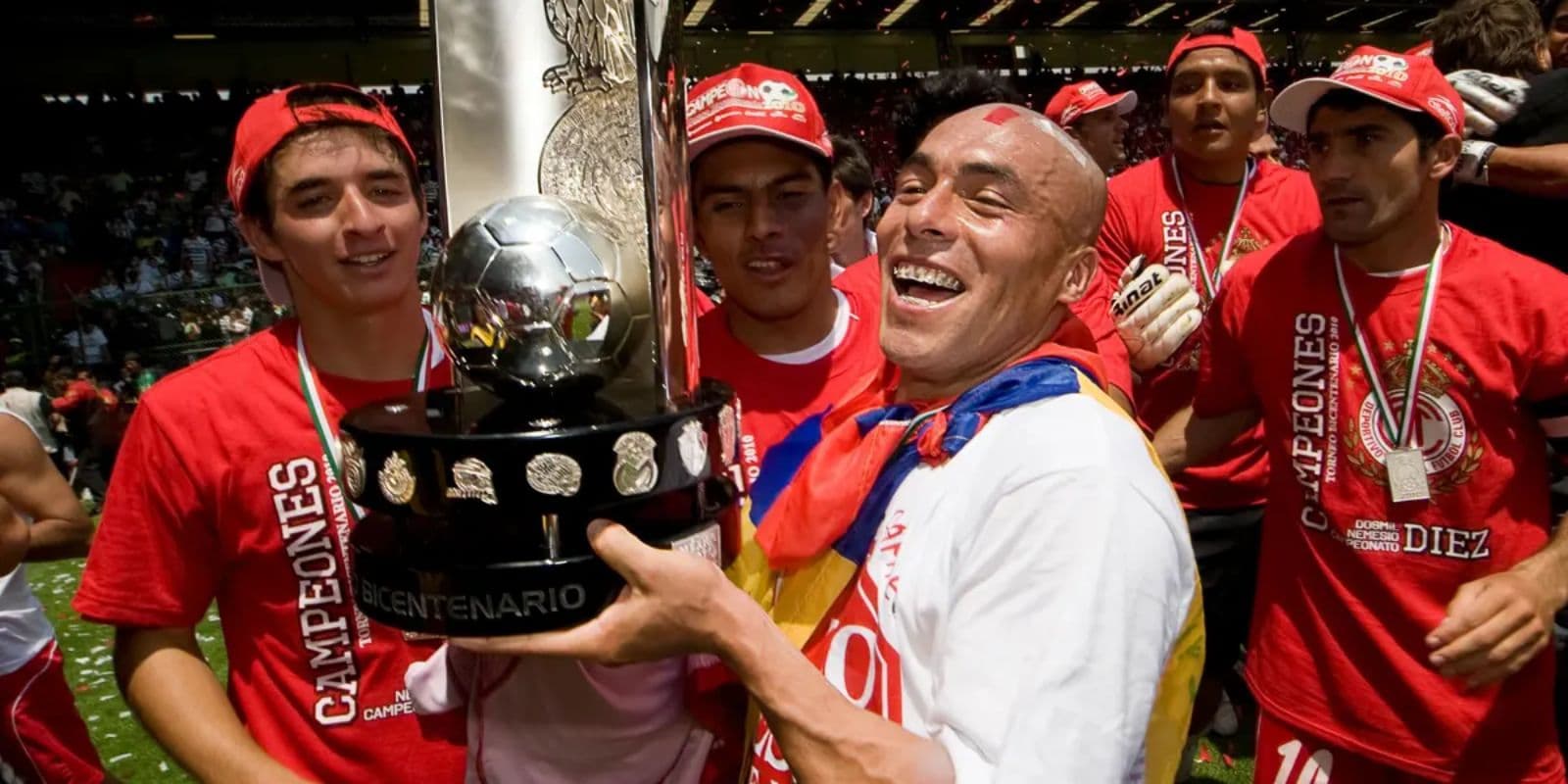 Jugadores del Toluca festejando un título (Foto: Mexsport)