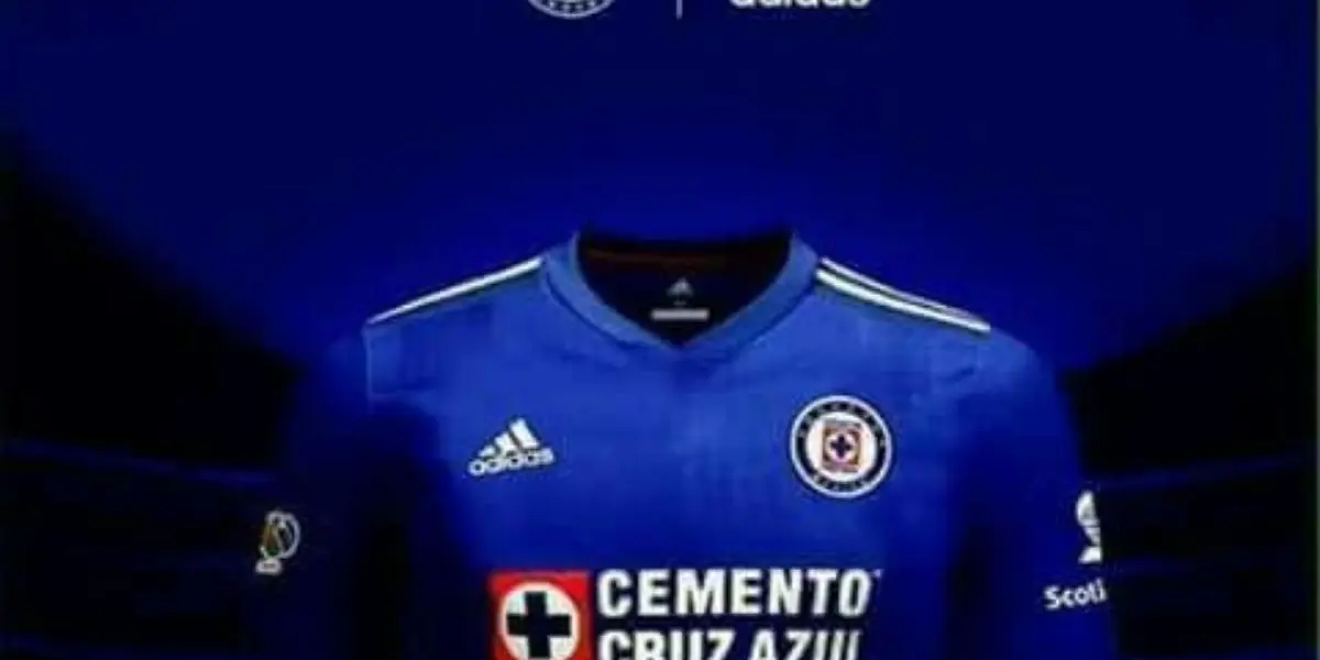La afición de Cruz Azul demandaba un buen uniforme, luego de romper todas maldiciones que tenia el club cementero