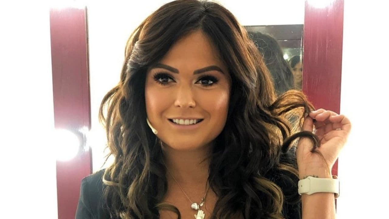 La conductora es una ferviente seguidora del América, equipo donde milita su esposo.