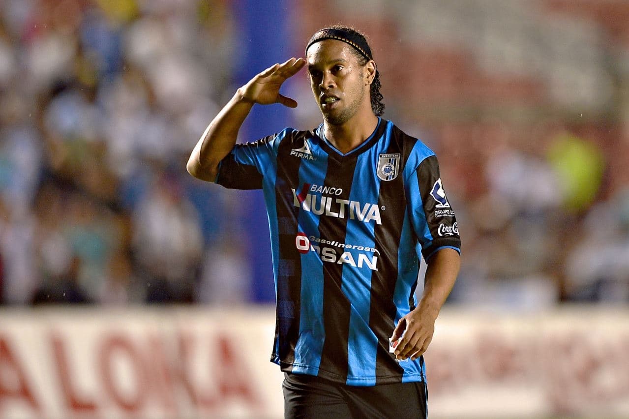 La Liga MX se caracteriza por sorprender con grandes incorporaciones. Como Ronaldinho, otras estrellas pasaron por México.