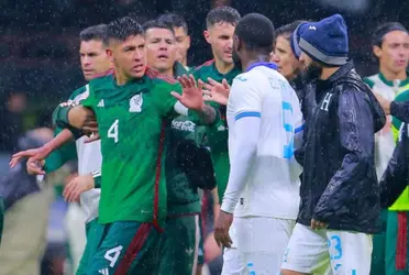 La selección de Honduras y el premio Consuelo que le da la Concacaf tras caer ante México