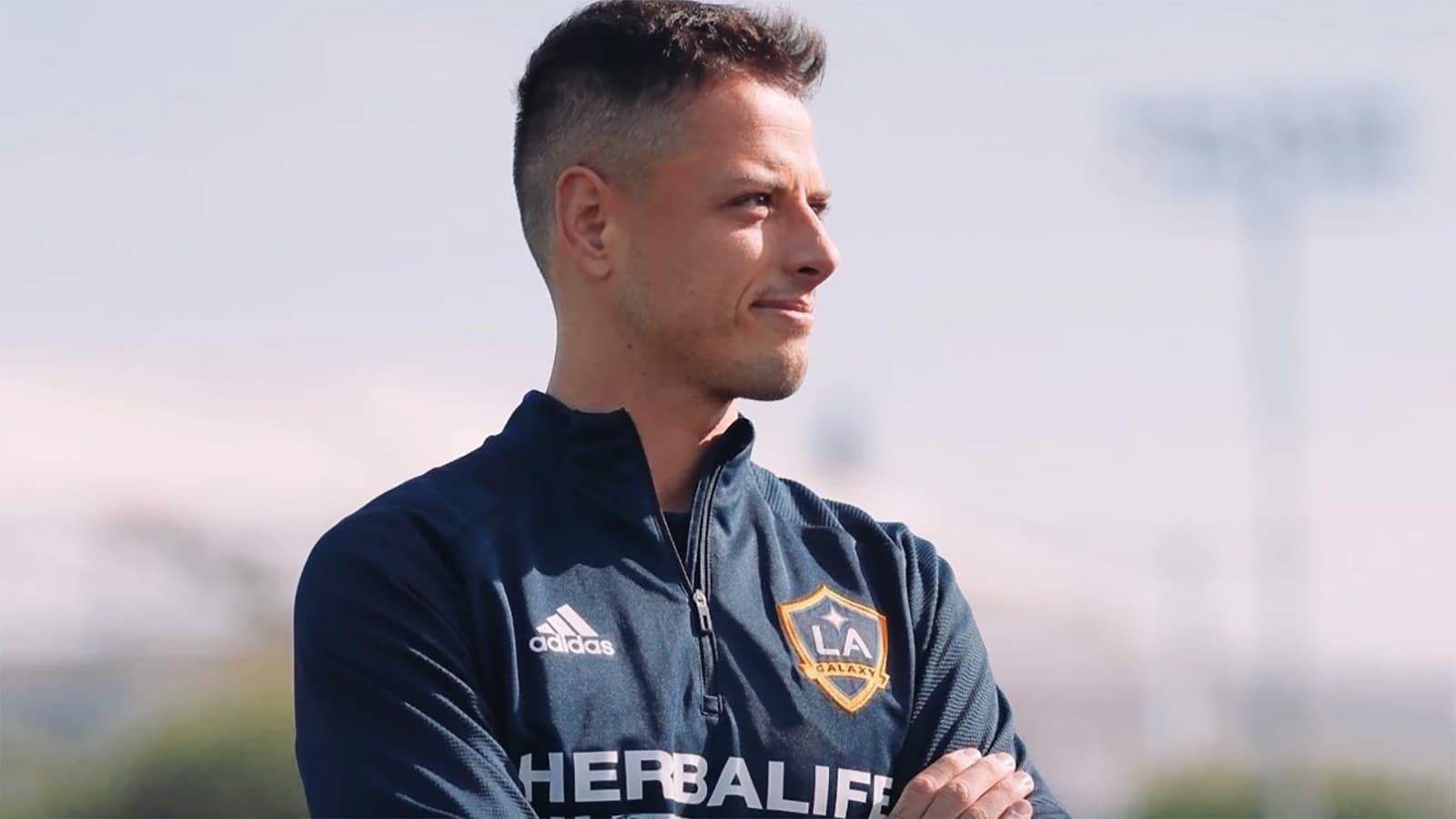 Le dicen adiós a Guillermo Barros Schelotto y ahora mira quien llegaría para encaminar a Javier Hernández.
