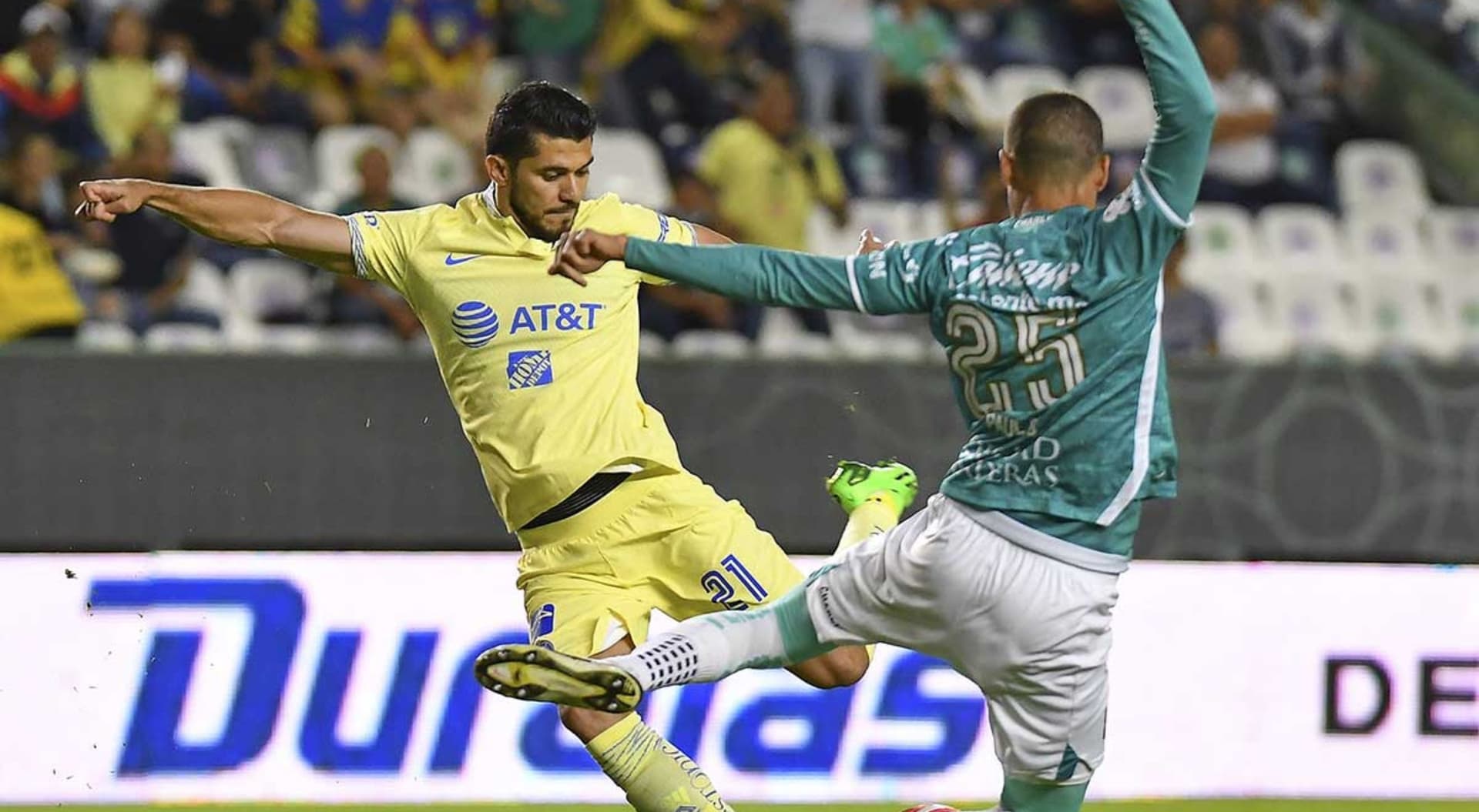 León deberá cuidar a su jugador para que no se lo quiten