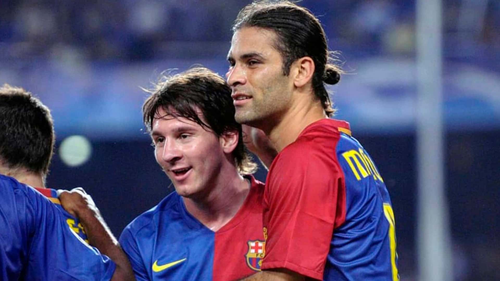 Lionel Messi y Rafa Márquez con la camiseta del FC Barcelona. (Foto: ESPN)