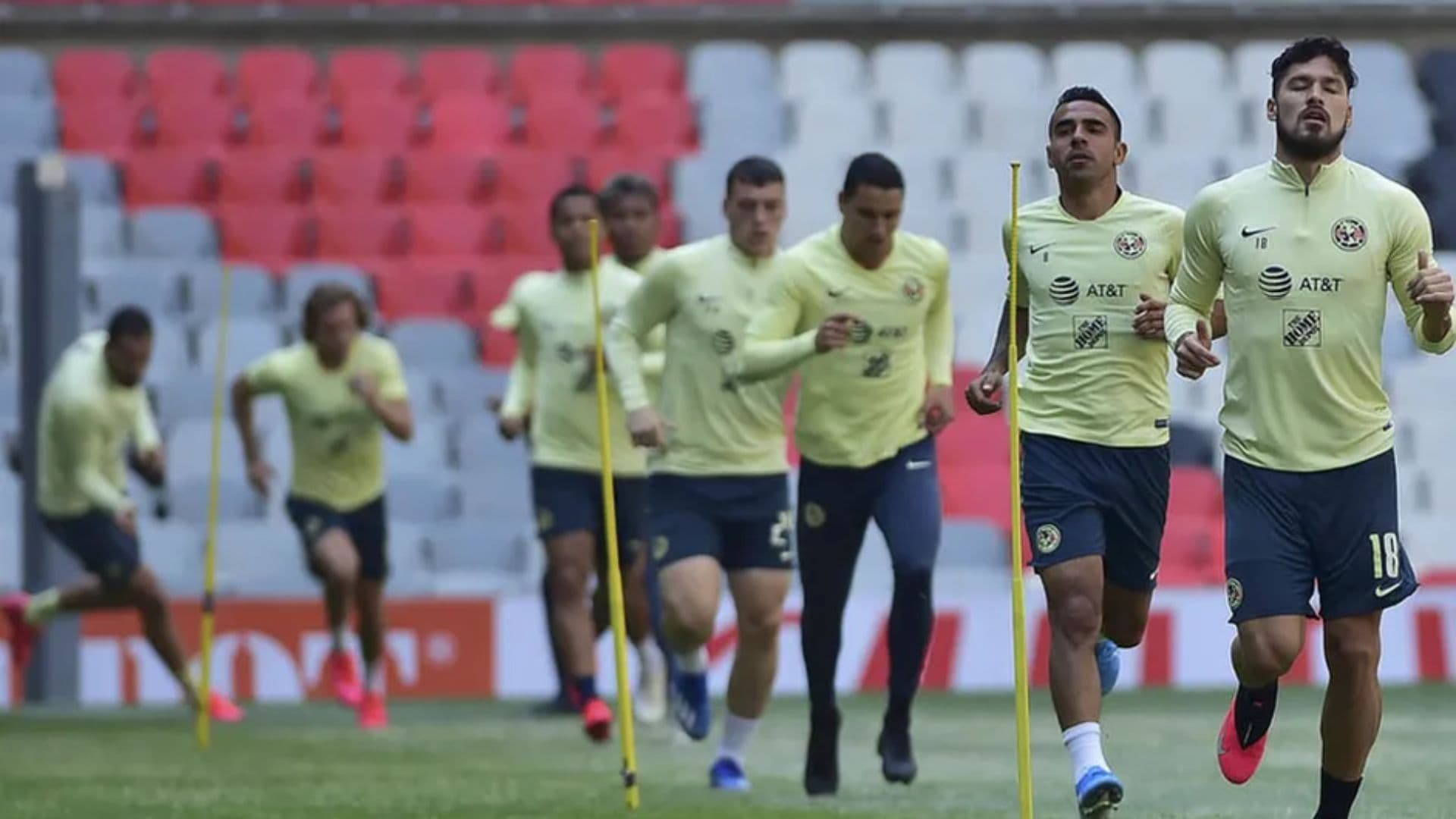 Los entrenamientos son parte fundamental para mejorar las cualidades de los futbolistas (Foto: Mexsport)