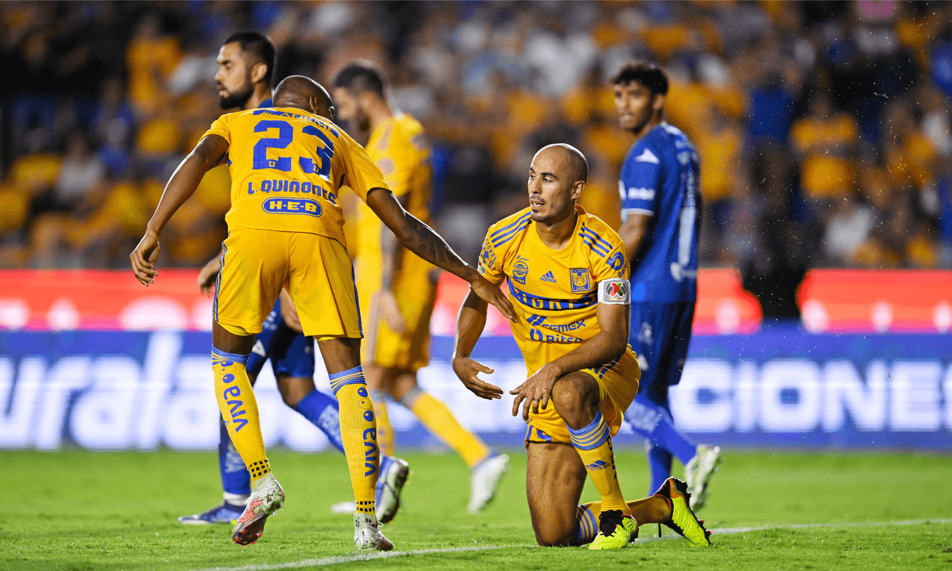 Los felinos tuvieron un partido complicado en la cancha del Universitario