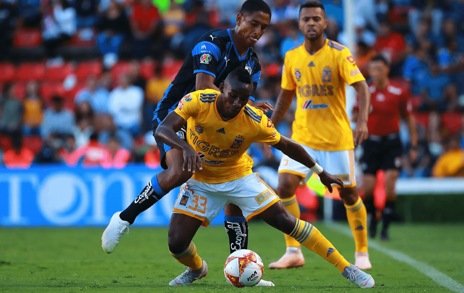 Los Gallos Blancos reciben a los subcampeones en el cierre de la jornada.