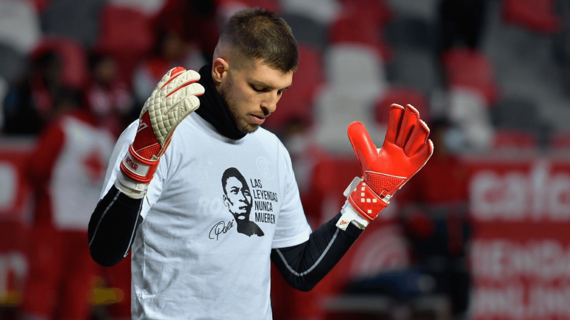 Los jugadores de Toluca portaron playeras solidarias en la previa del choque en casa ante Pachuca.
