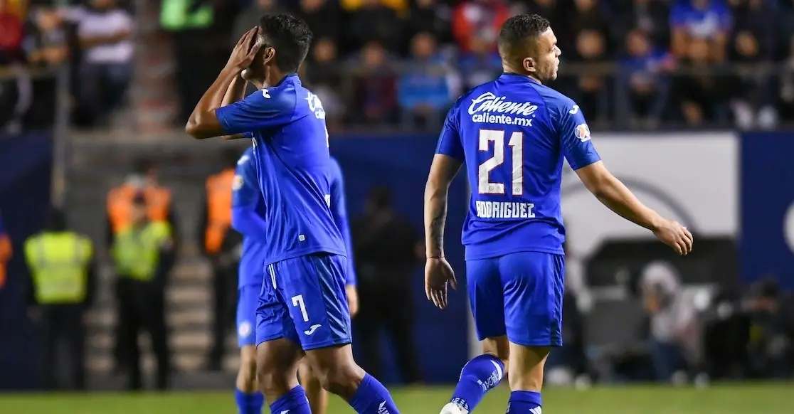 Los tres jugadores que son dados de baja en Cruz Azul previo al arranque del torneo Clausura 2021.