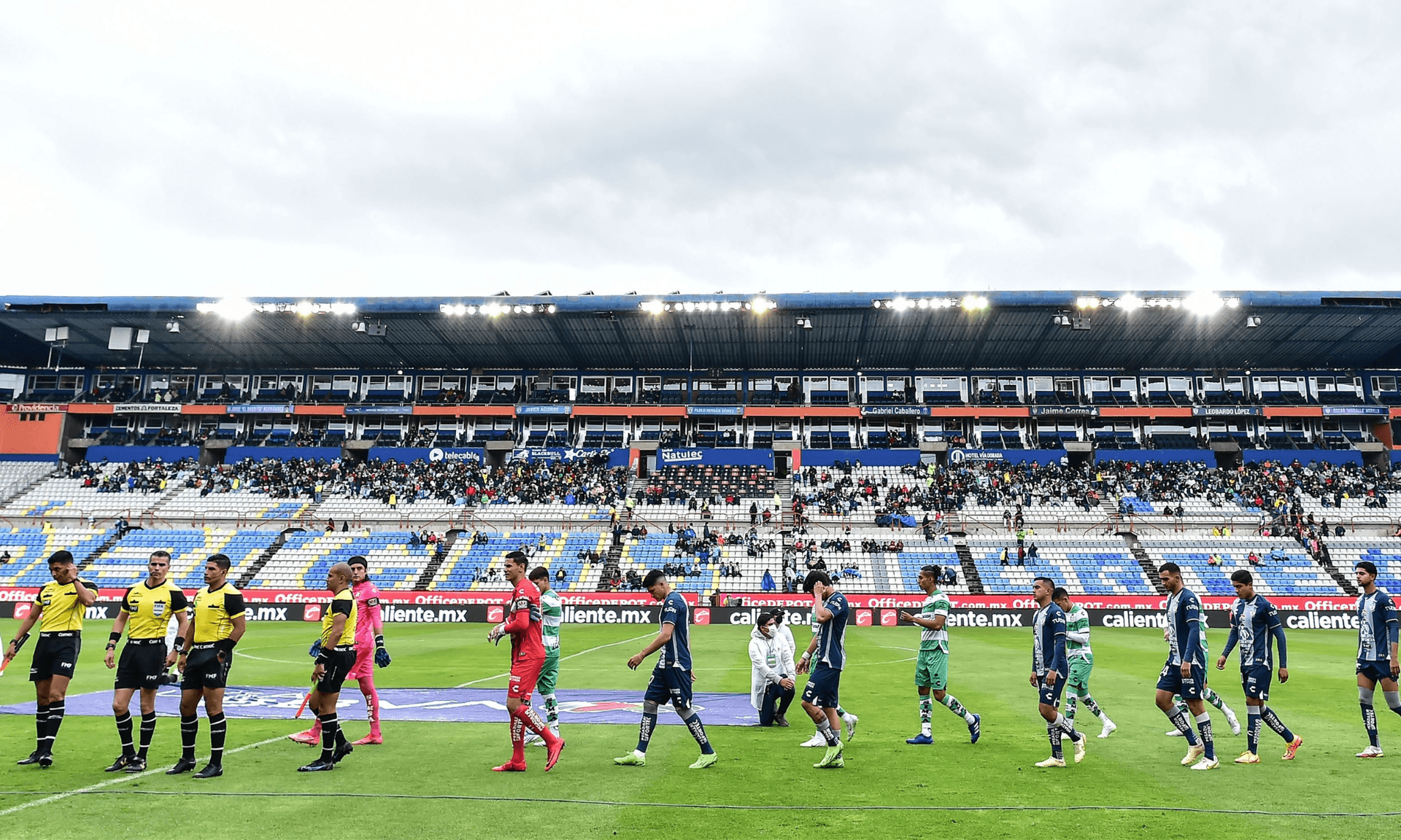 Los Tuzos no pueden llevar gente a su estadio y se convierte en un tema a analizar