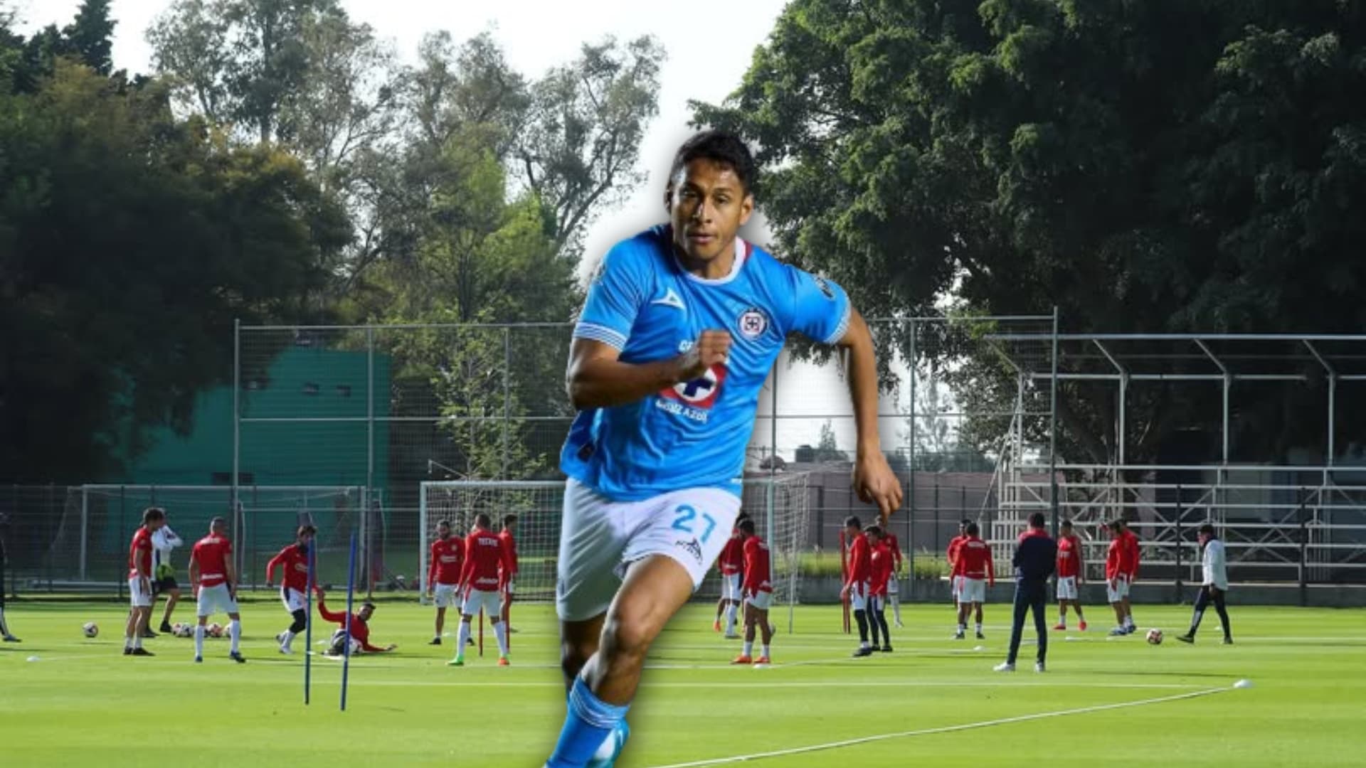 Luis Romo daría el sí a Chivas por una razón que va más allá del dinero y lo deportivo | Foto: Especial