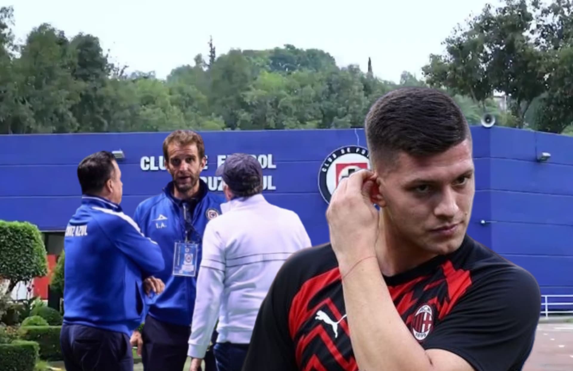 Luka Jovic, Iván Alonso y directiva de Cruz Azul/Foto Bolavip.