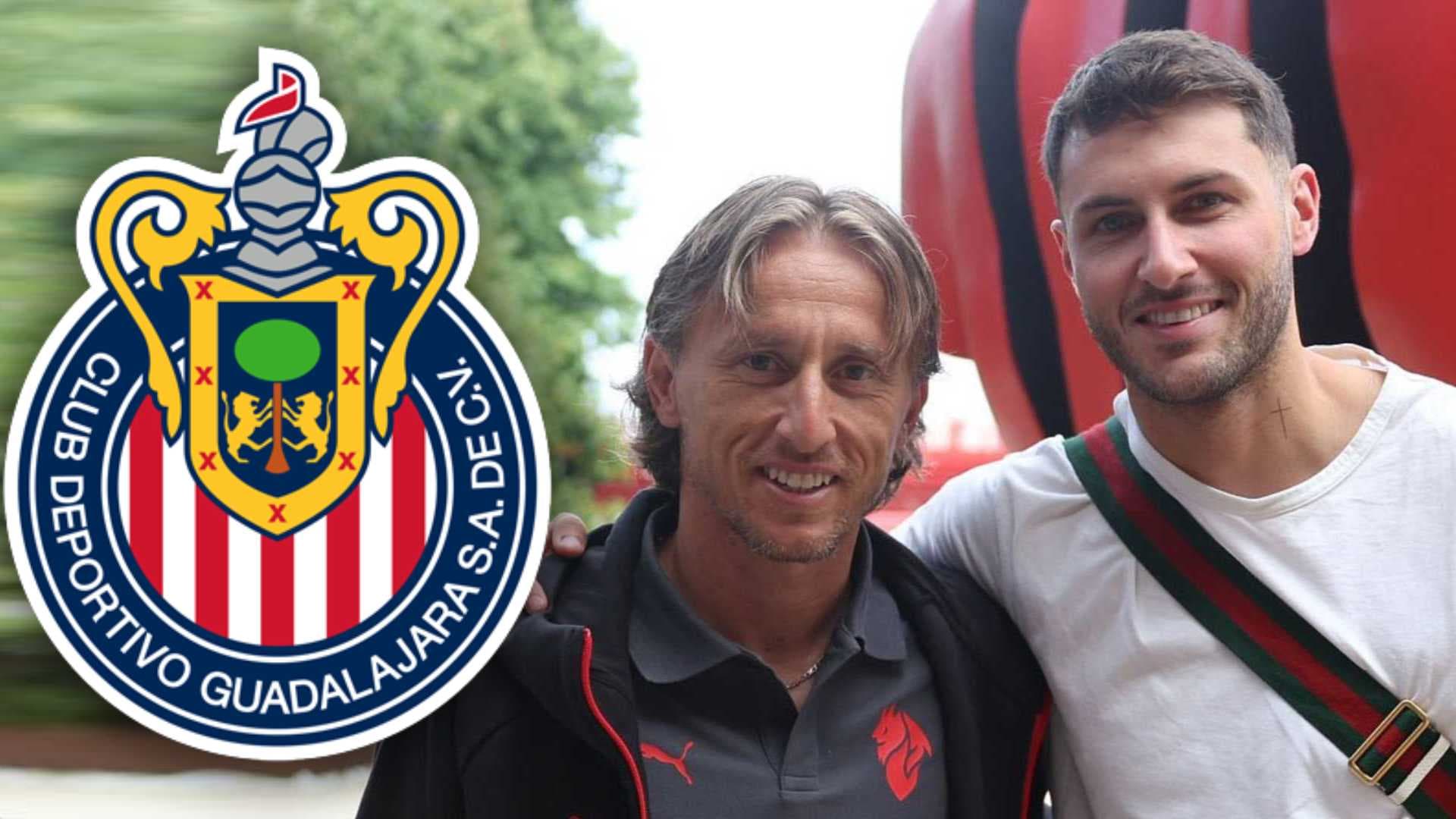 Luka Modric y Santiago Giménez