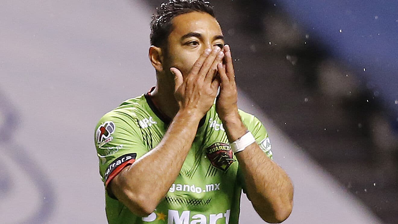 Marco Fabián estaría dispuesto a bajar gran parte de su salario para volver a jugar para Chivas.