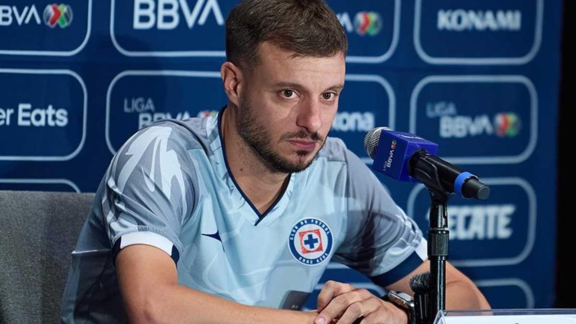 Martín Anselmi en conferencia de prensa / Foto: Mexsport