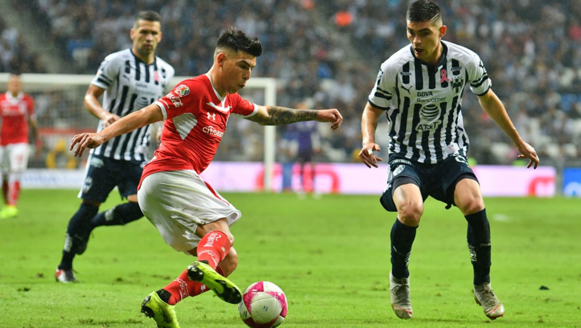 Nacho Ambriz tendría que modificar su alineación estelar