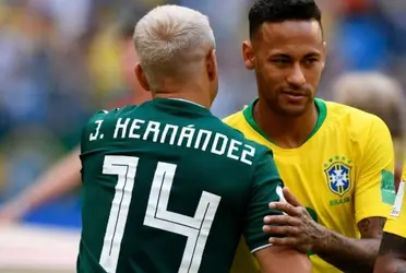 Neymar se lesionó y estaría fuera al menos 9 meses, Chicharito le manda un mensaje