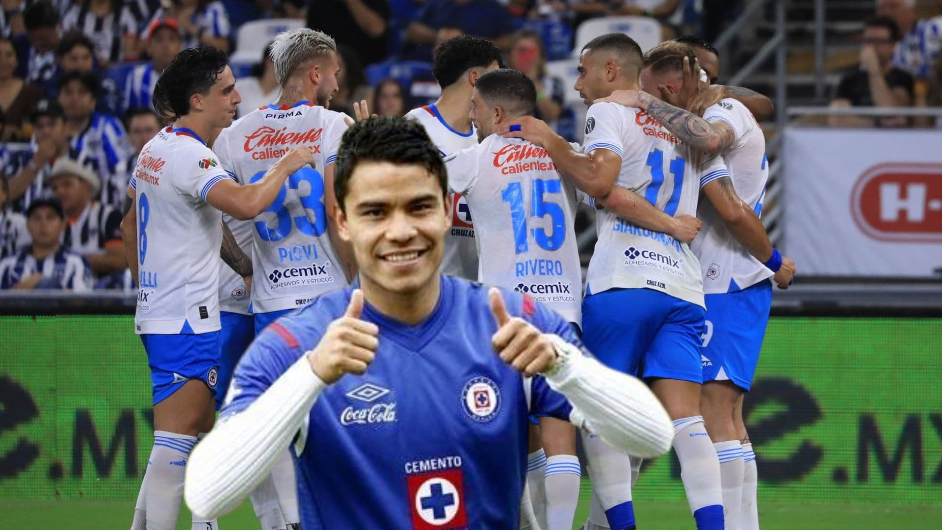 Pablo Barrera con la de Cruz Azul y jugadores cementeros