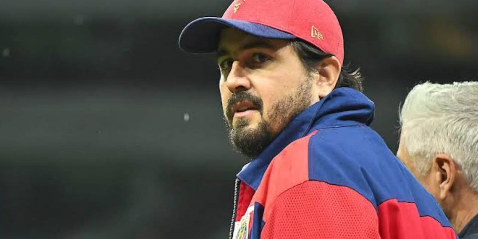 Parece que a Chivas no llegará un técnico estelar para suplir al argentino Fernando Gago